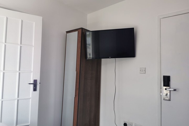 Room 11 of 69