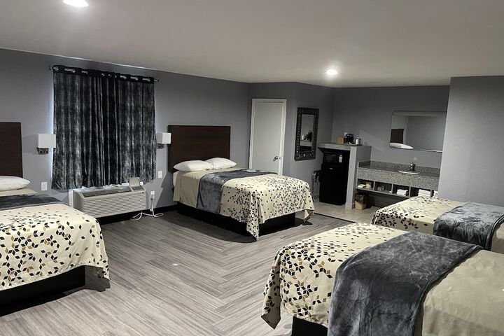 Room 36 of 42