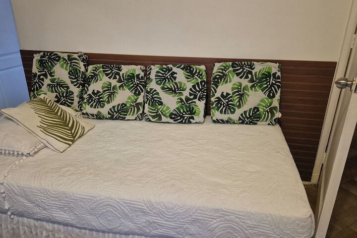 Room 48 of 73