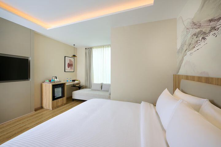 Room 50 of 87