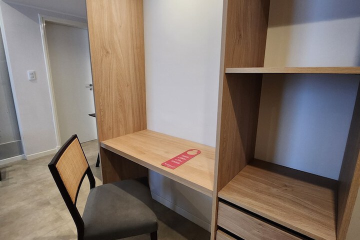 Room 18 of 42