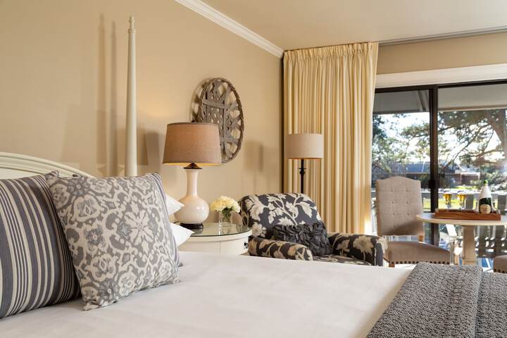 Room 15 of 47
