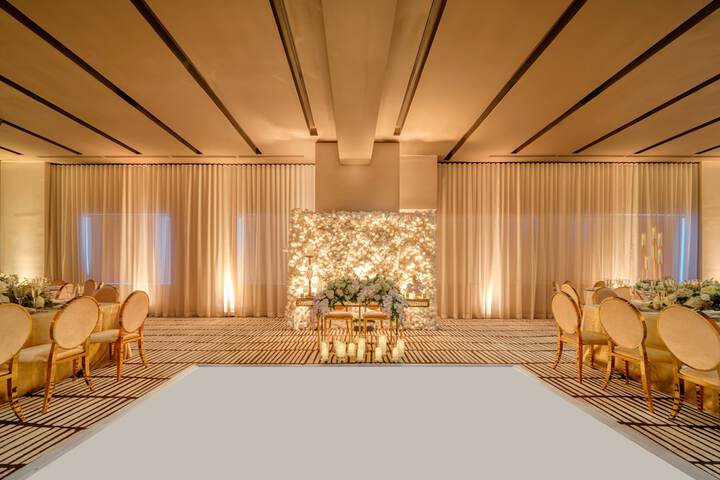 Wedding/Banquet 52 of 64