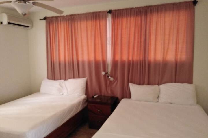 Room 8 of 35