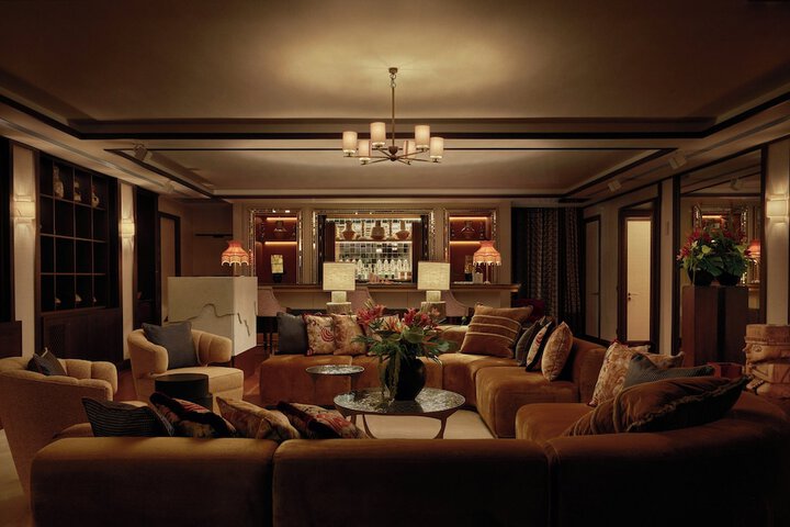 Room 45 of 124