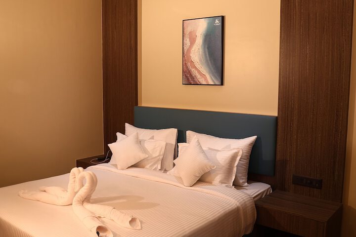 Room 3 of 14