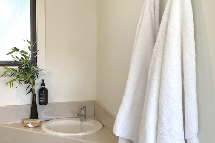 Room 32 of 35