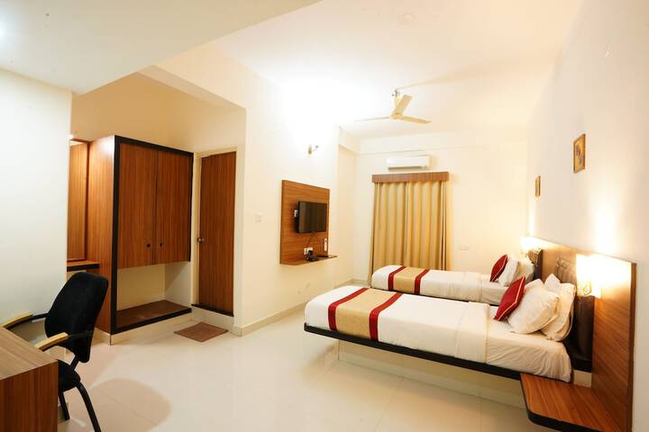 Room 43 of 79