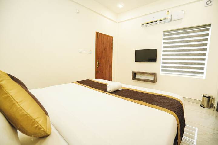 Room 13 of 54