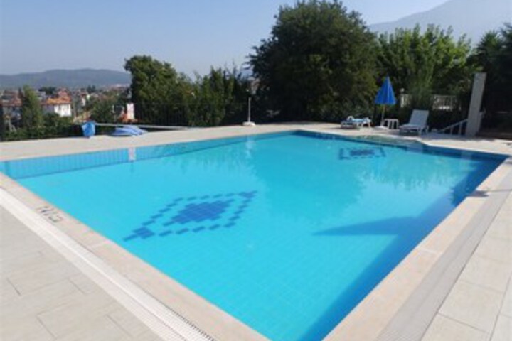 Pool 48 of 66