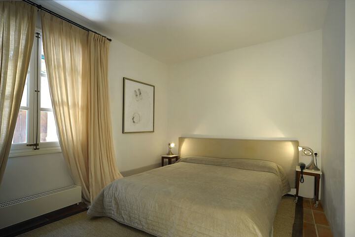 Room 7 of 52