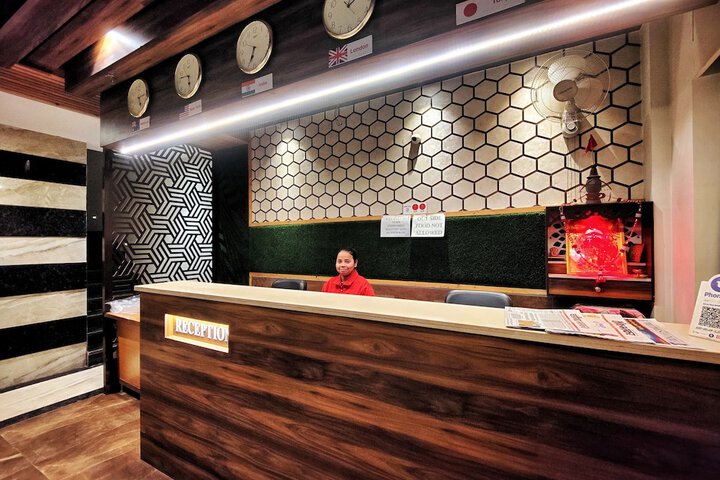 Hotel Interior 4 of 27