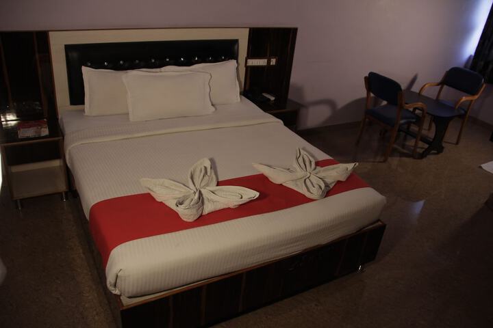 Room 3 of 18