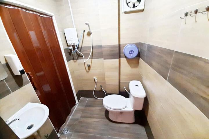 Room 34 of 45