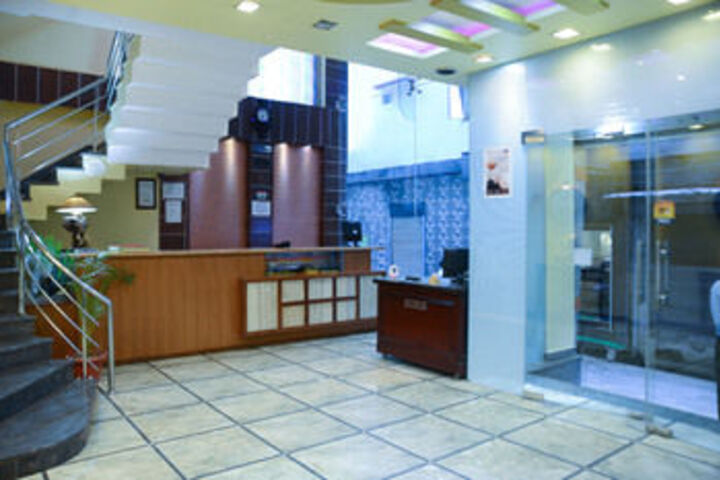 ZO Rooms Assi Ghat Shivala Market