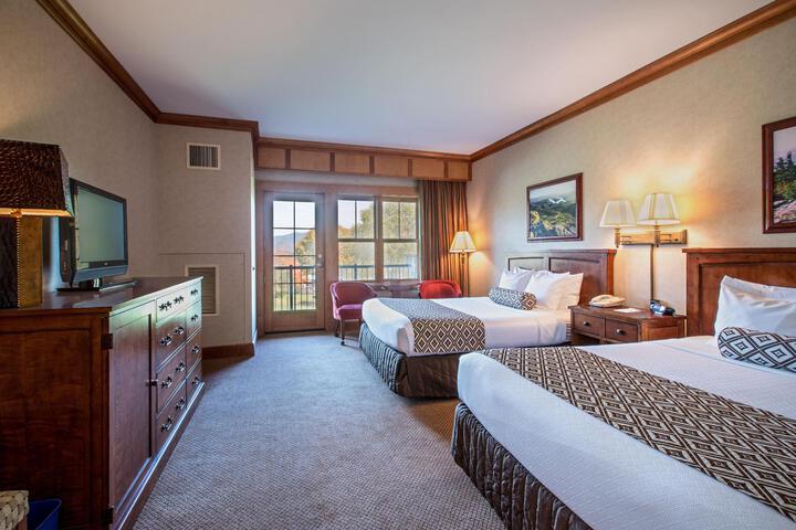 Double Bed Lake View (7 of 12)