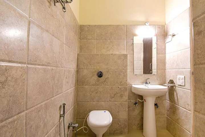 Room 20 of 26