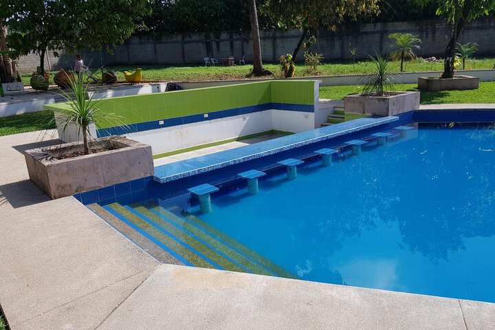 Pool 19 of 68
