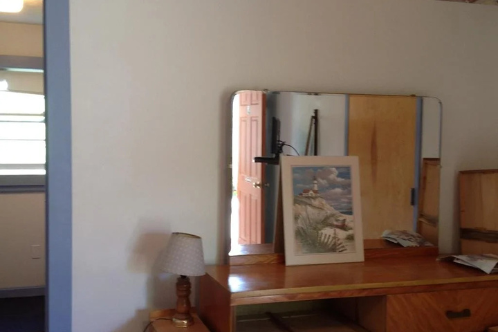 Room 11 of 31