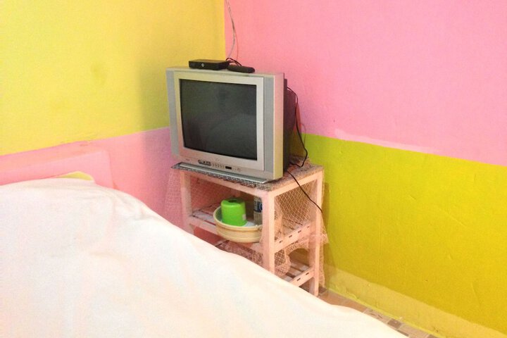 Room 42 of 74