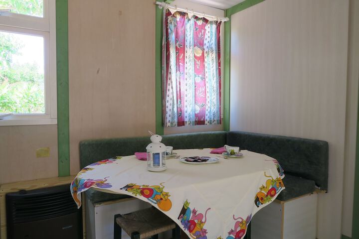 Room 18 of 35
