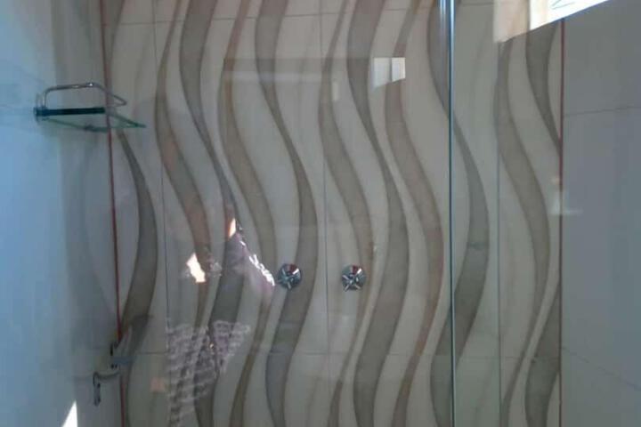 Room 5 of 21