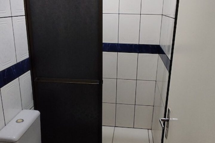 Room 5 of 7