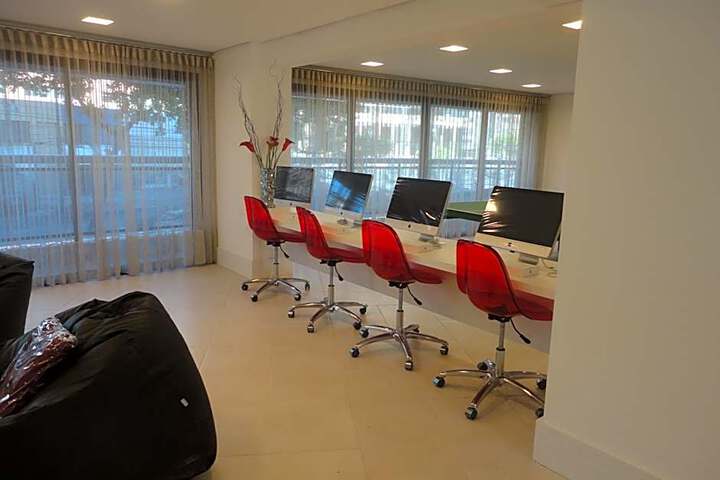 Photo 9