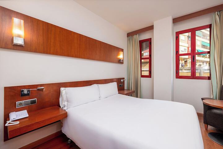Room 12 of 59