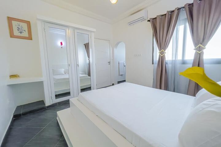 Room 2 of 15