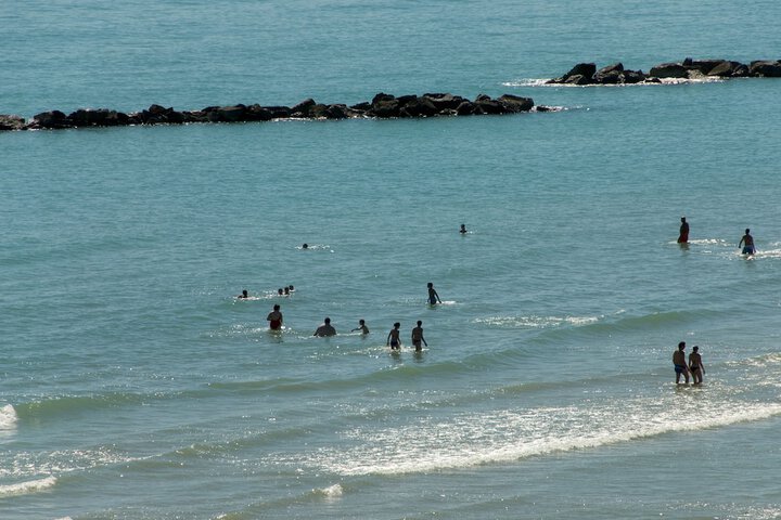 Beach 26 of 32