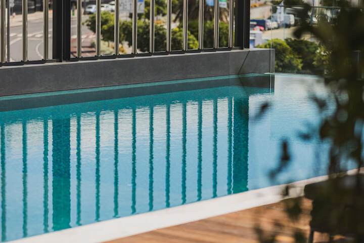 Pools & Facilities