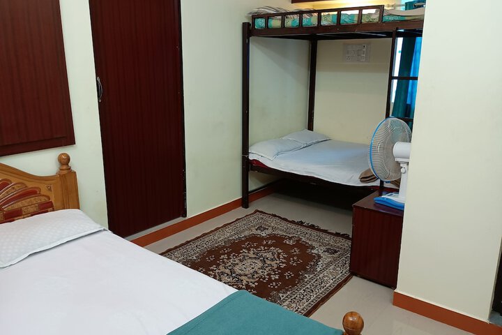 Room 5 of 14
