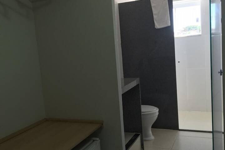 Room 25 of 40