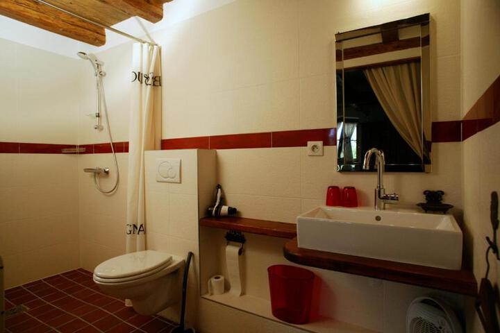 Photo 26