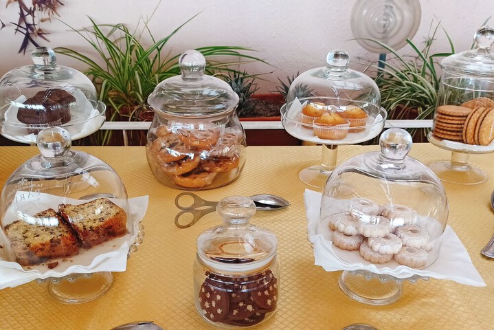 Breakfast/Coffee Service 159 of 204