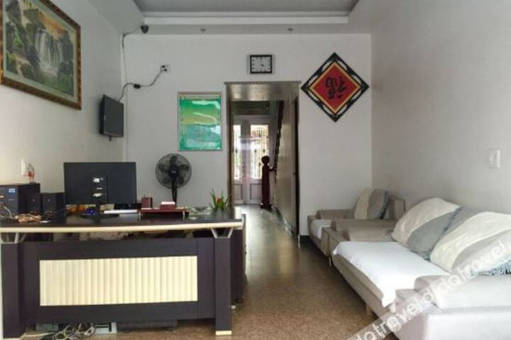 Yueqing Yanxin Hotel