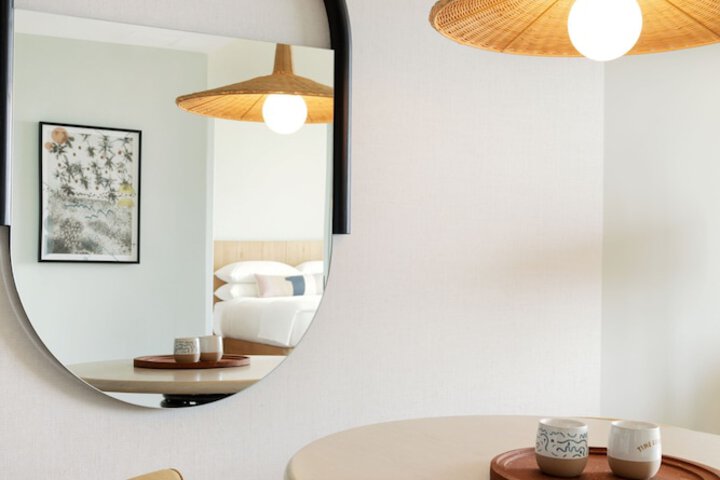 Room 25 of 206