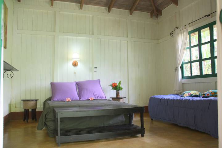 Room 4 of 29