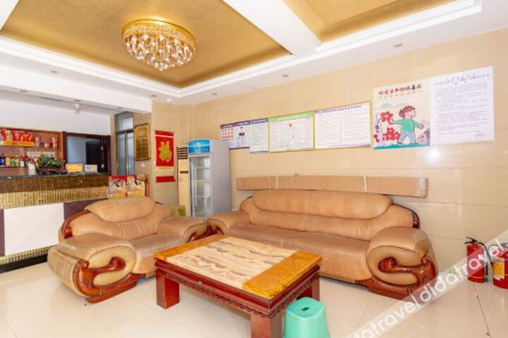 Hotel Interior 9 of 17