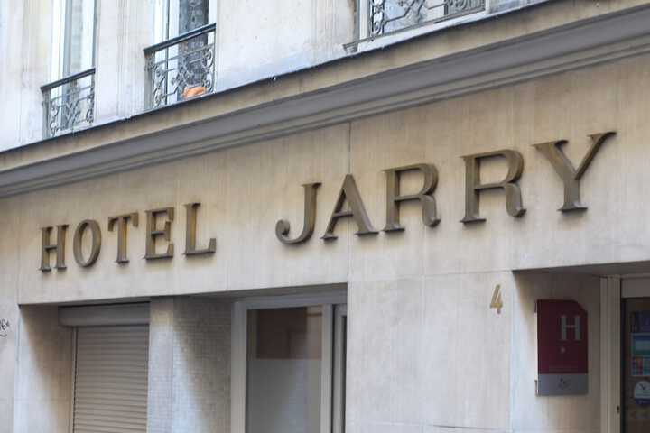 Hotel 30 of 32