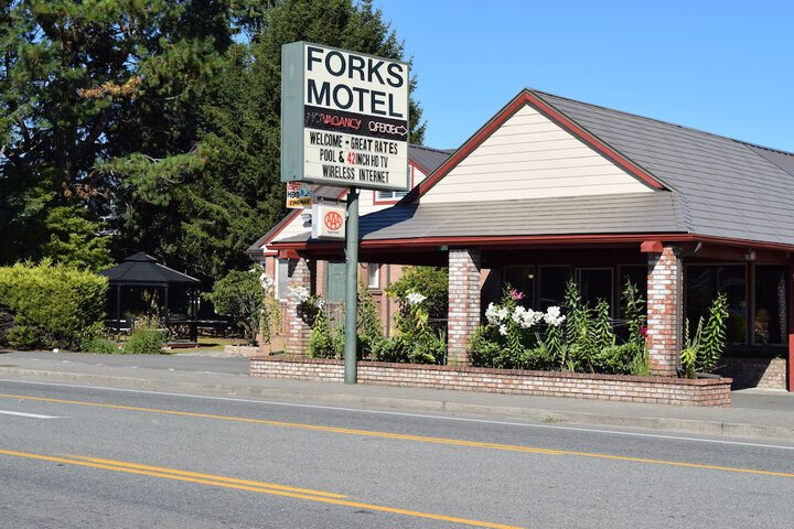 Hotel 70 of 89