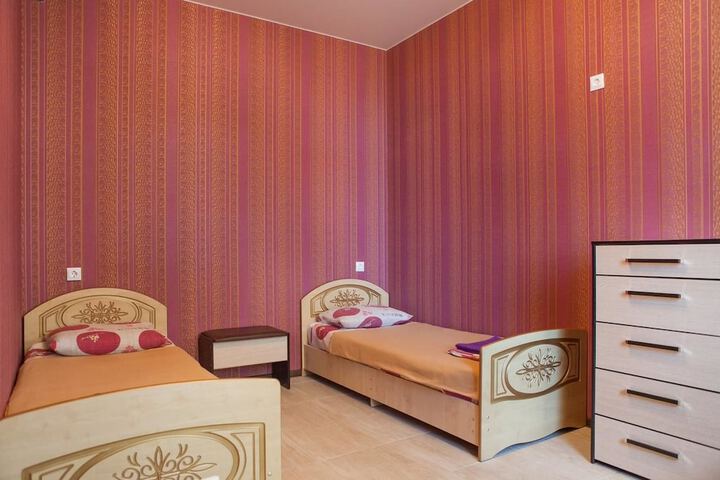 Room 14 of 20