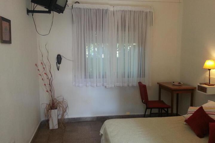Room 2 of 19