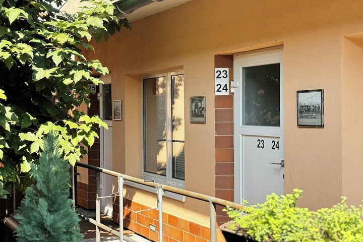 Room 11 of 113