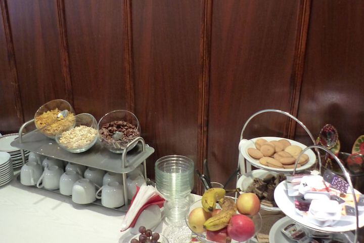 Breakfast/Coffee Service 38 of 51