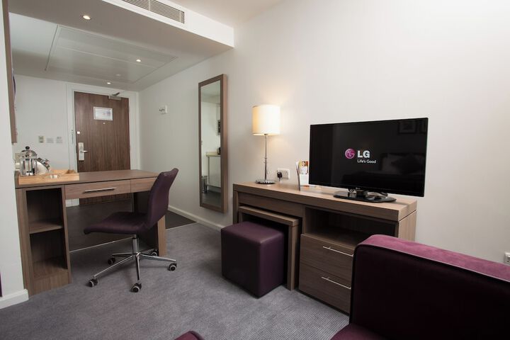 Room 15 of 59