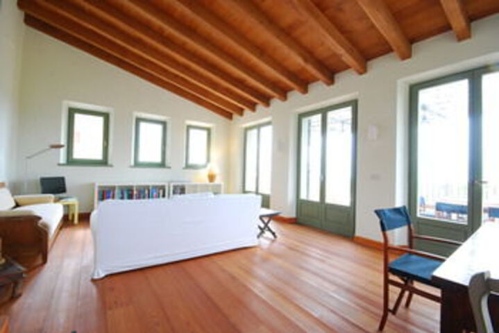 Room 20 of 35