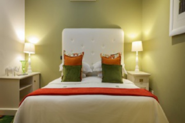 Room 405 of 432