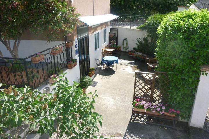 Property Grounds 36 of 47